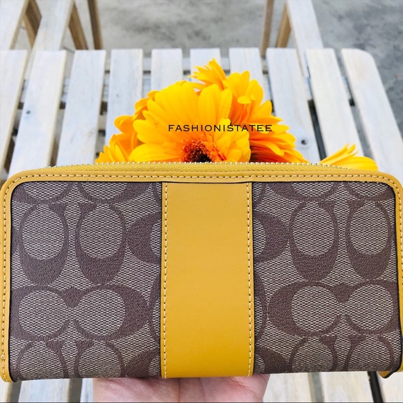 Coach signature PVC leather Khaki flax wallet new - Picture 4 of 8